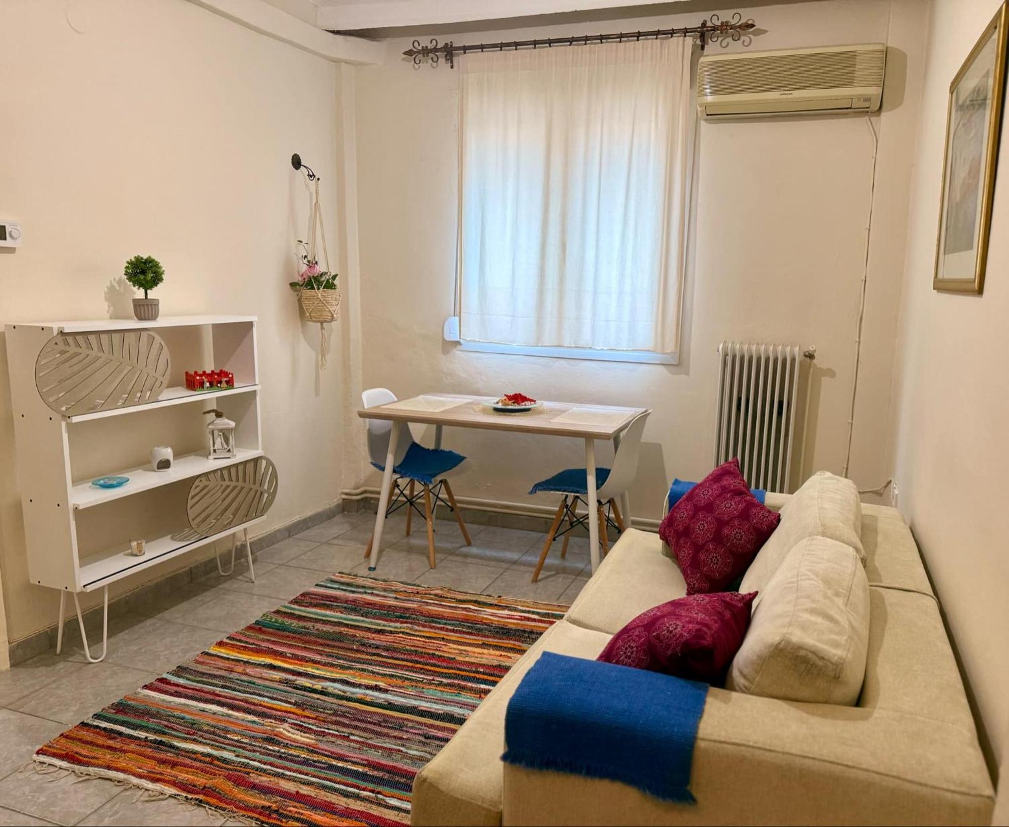 Two Bedroom Cozy In Ano Poli * Thessaloniki